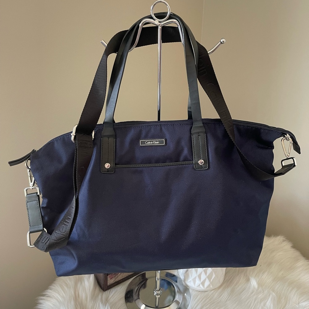 Calvin Klein Tote/Shoulder Bag Purse